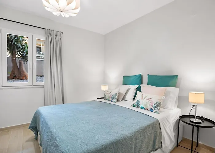 Nisos Apartments, Chania Center