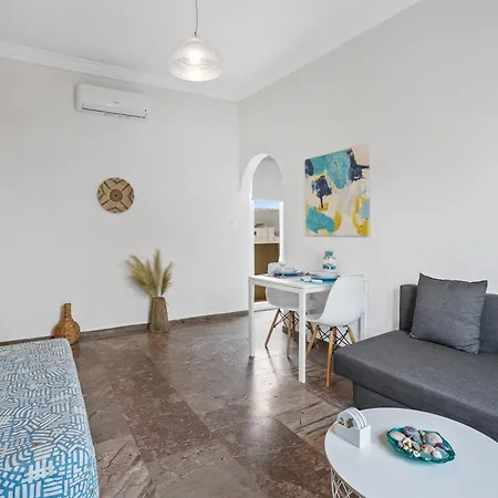 Nisos Apartments, Chania Center