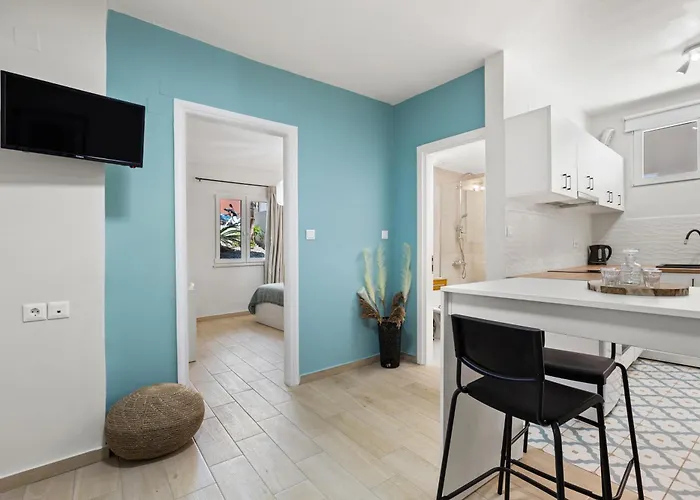 Nisos Apartments, Chania Center