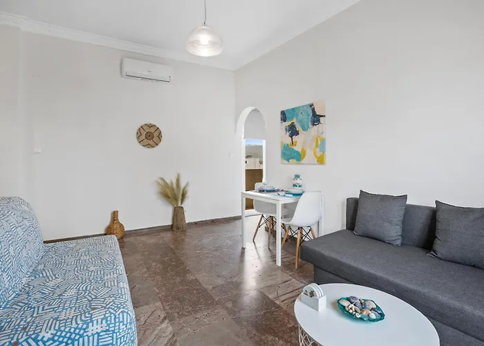 Nisos Apartments, Chania Center