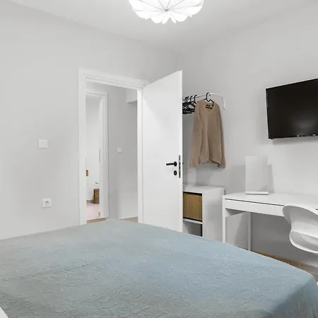 Nisos Apartments, Chania Center Hriszí Aktí Haniá