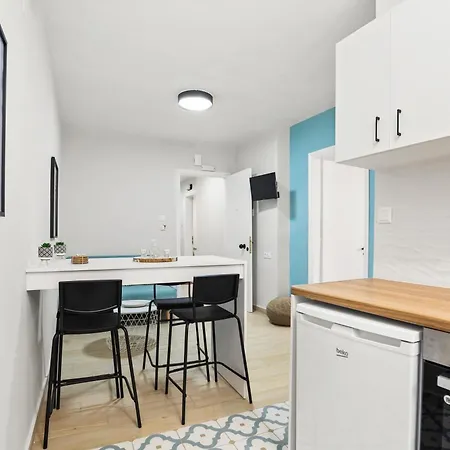 Nisos Apartments, Chania Center *